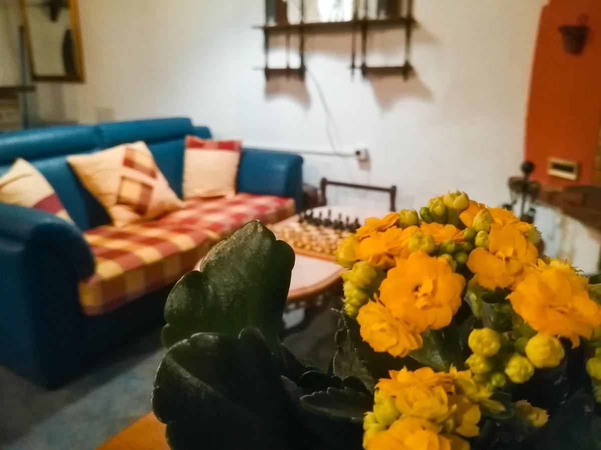 Pensjonat La Asturxana Malleza Zewnętrze zdjęcie
